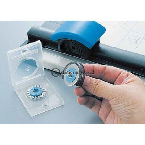 Carl Paper Cutter Dc-218 Office Equipment