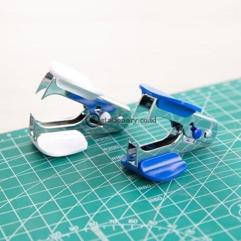 Deli Staple Remover (No 12) 25 Sheets E0231 Office Stationery