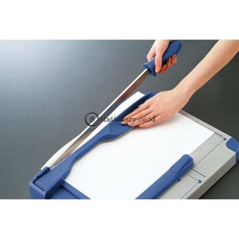 Paper Cutter B4 Kokuyo Dn-2N Office Equipment